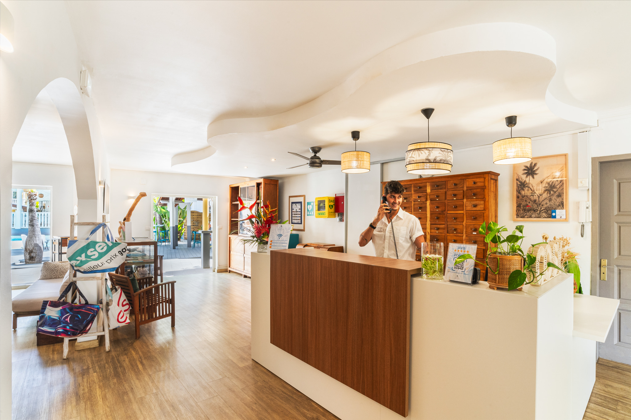 Exsel Boutik Lobby (1) (2)
